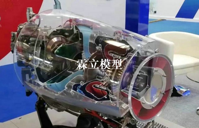 發動機模型